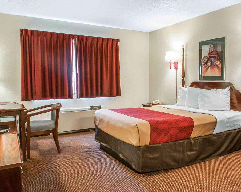 Econo Lodge Гэллап Номер фото