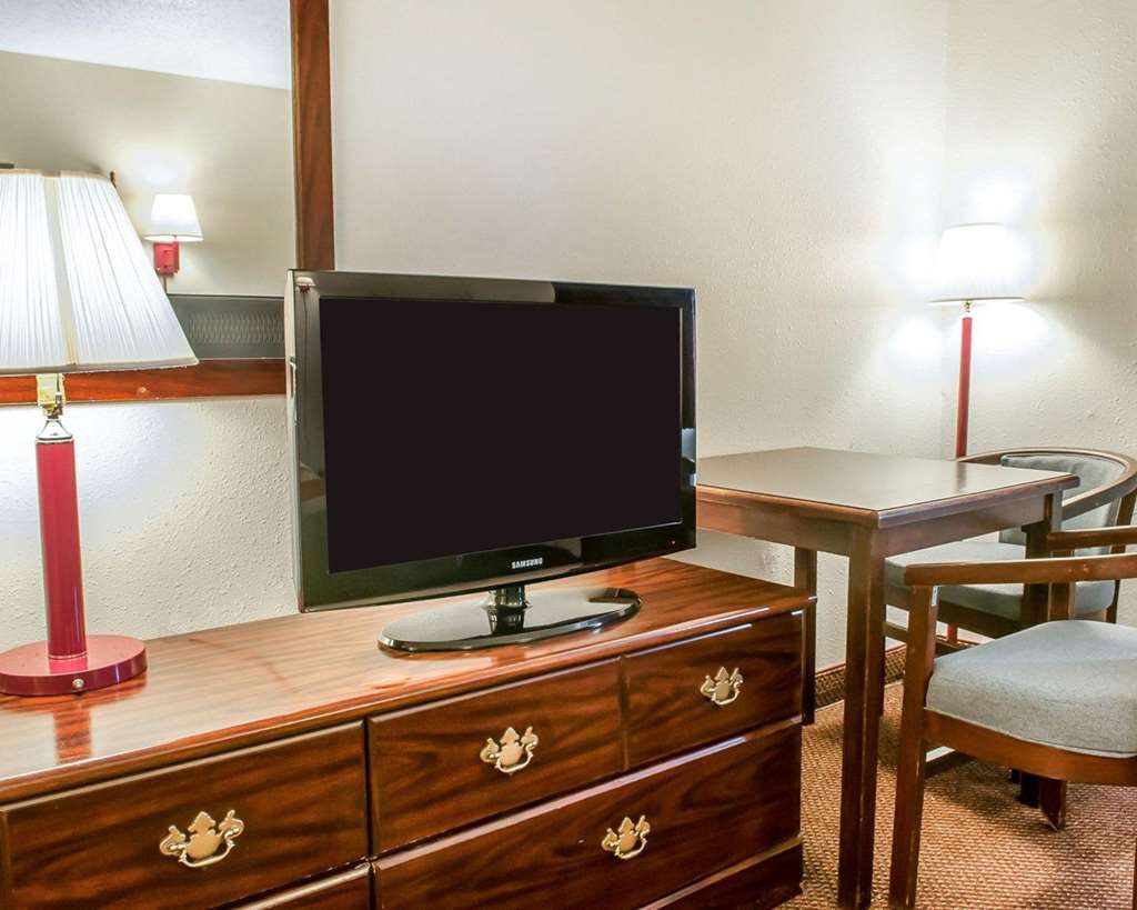 Econo Lodge Гэллап Номер фото
