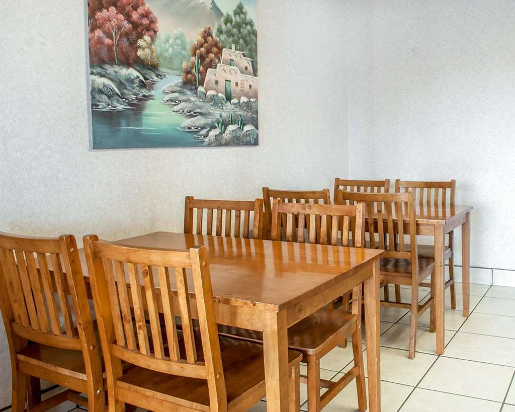 Econo Lodge Гэллап Ресторан фото